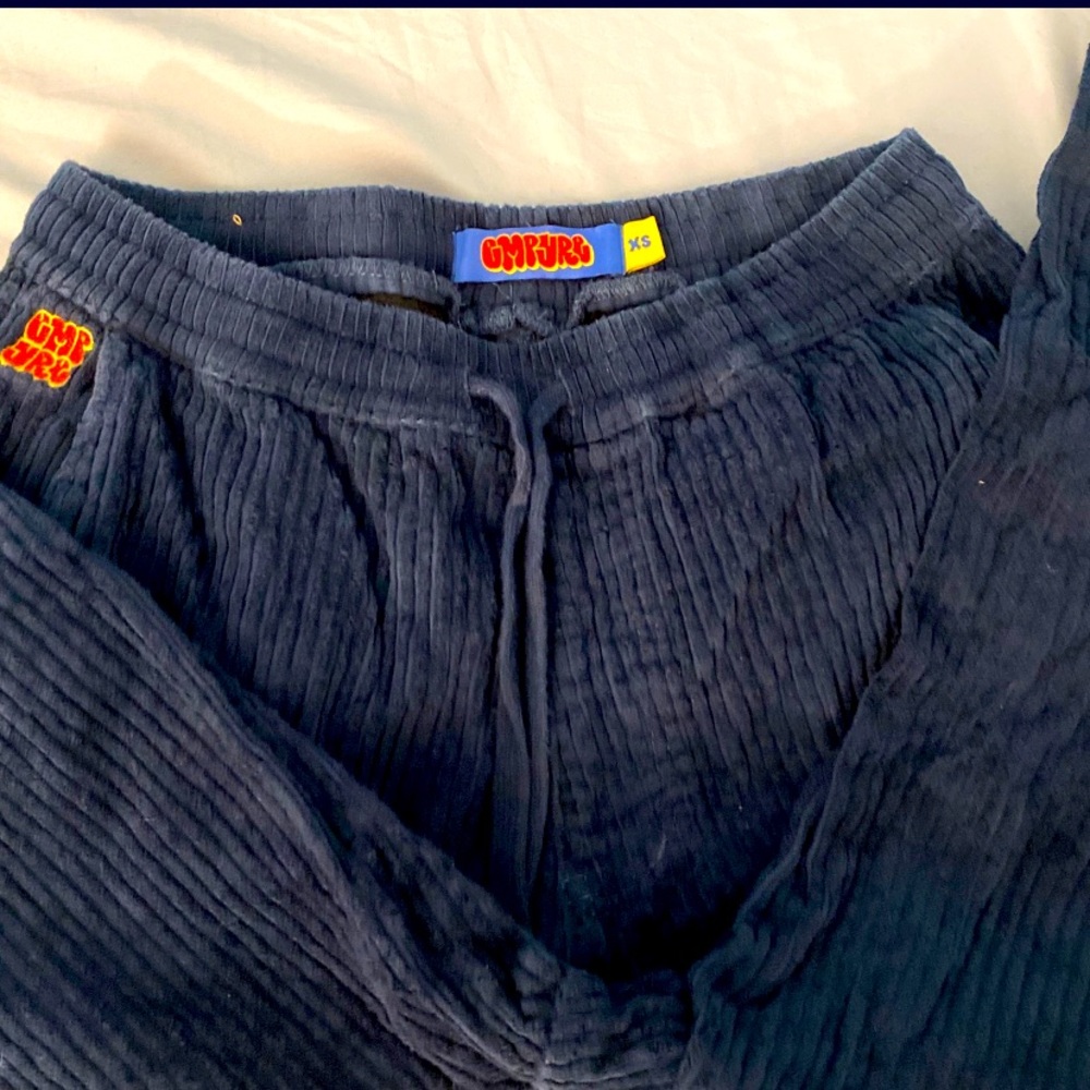 Just need more space in my closet price is not negotiable.